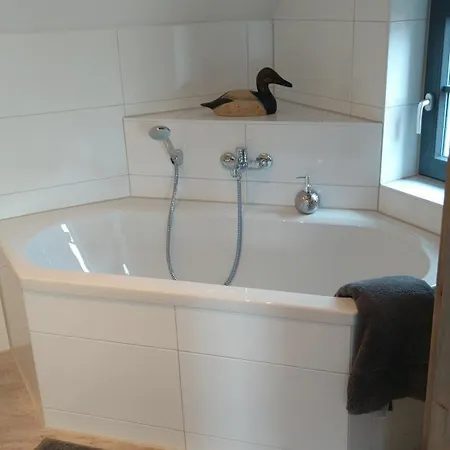 Nr 4 Apartment *